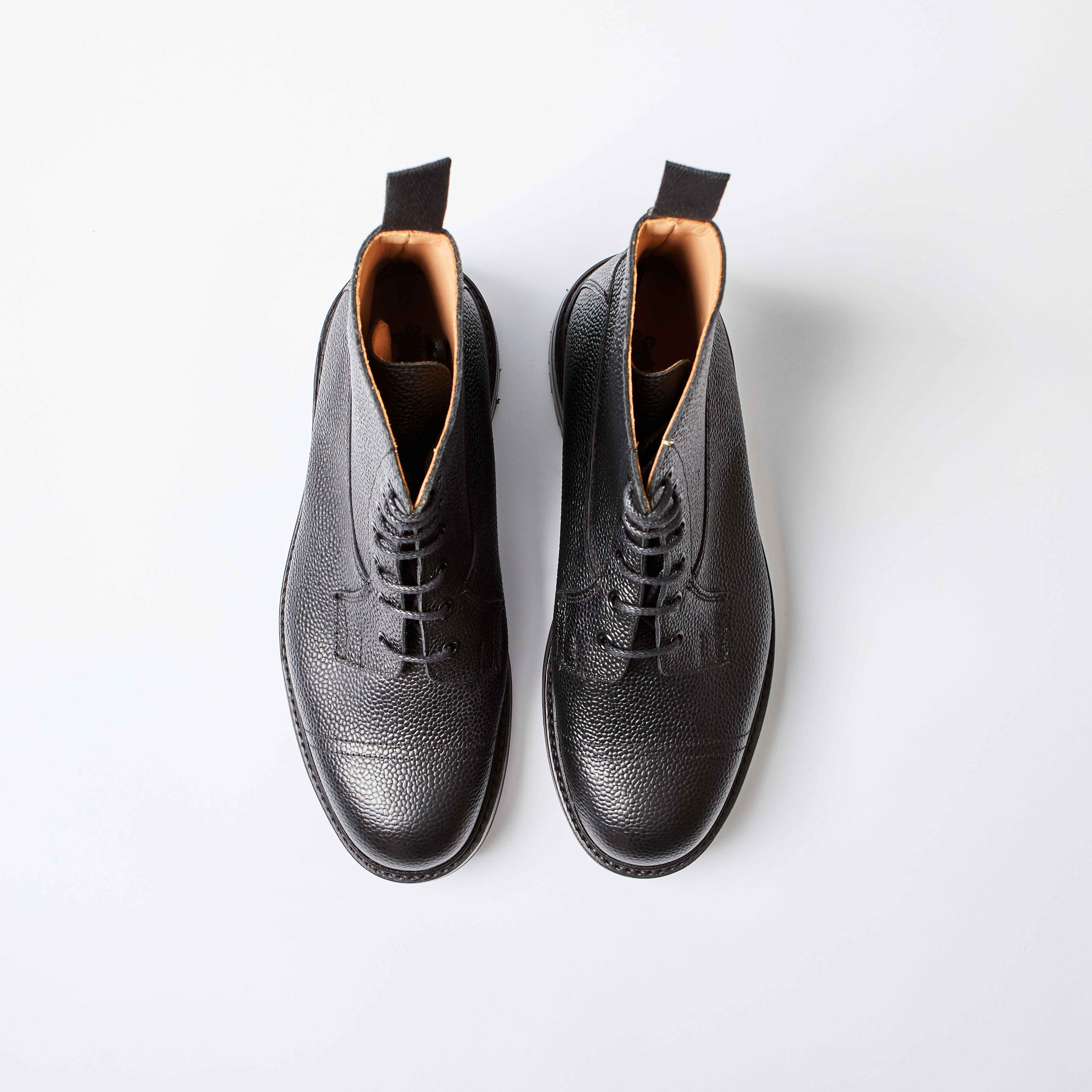 Grassmere Black Scotch Grain Super Boots