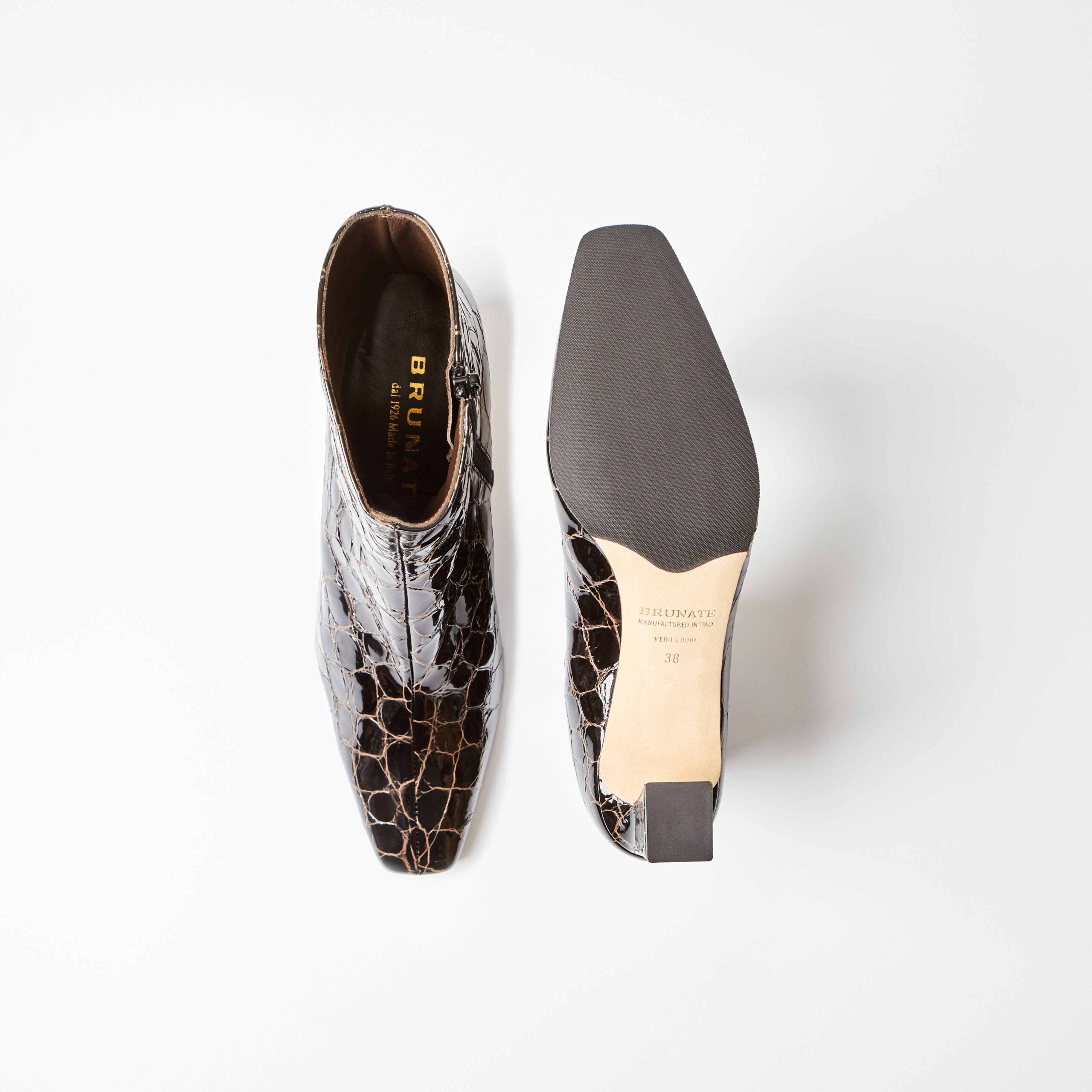 Volla Dark Brown Moc Croc Ankle Boot