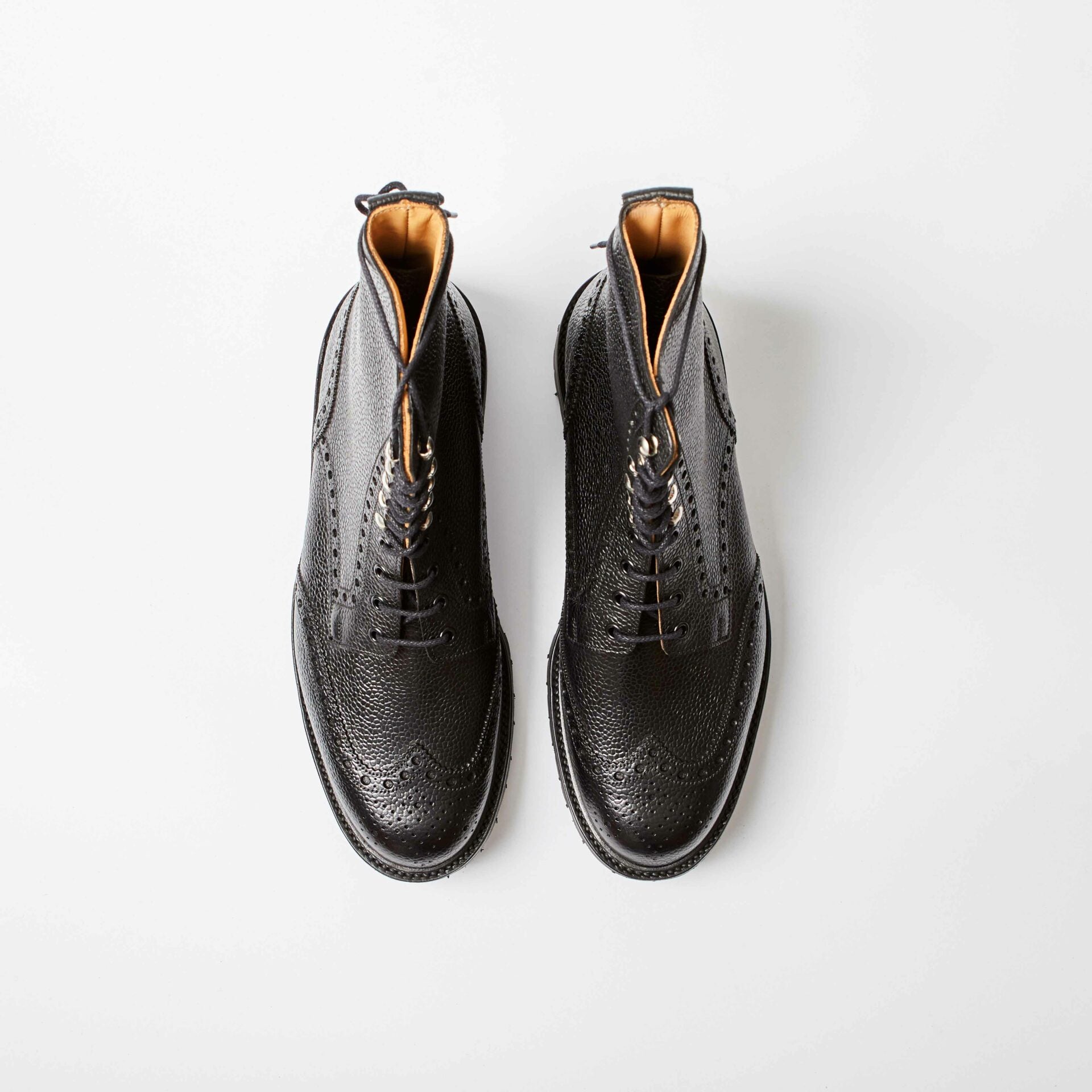Islay Black Scotch Grain Derby Brogue Boot