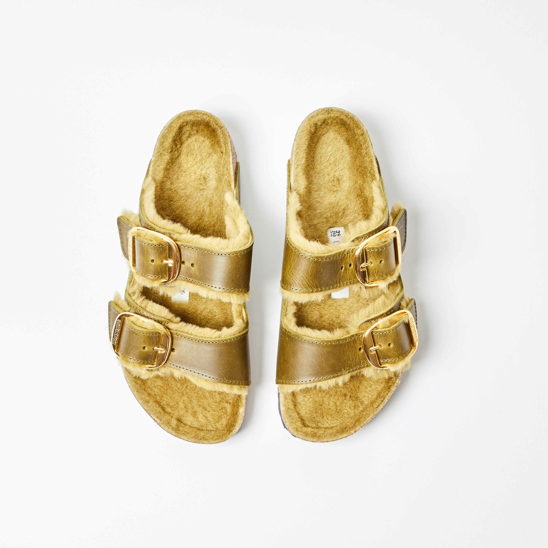 Arizona Big Buckle Natural Leather Oiled Shearling Olive