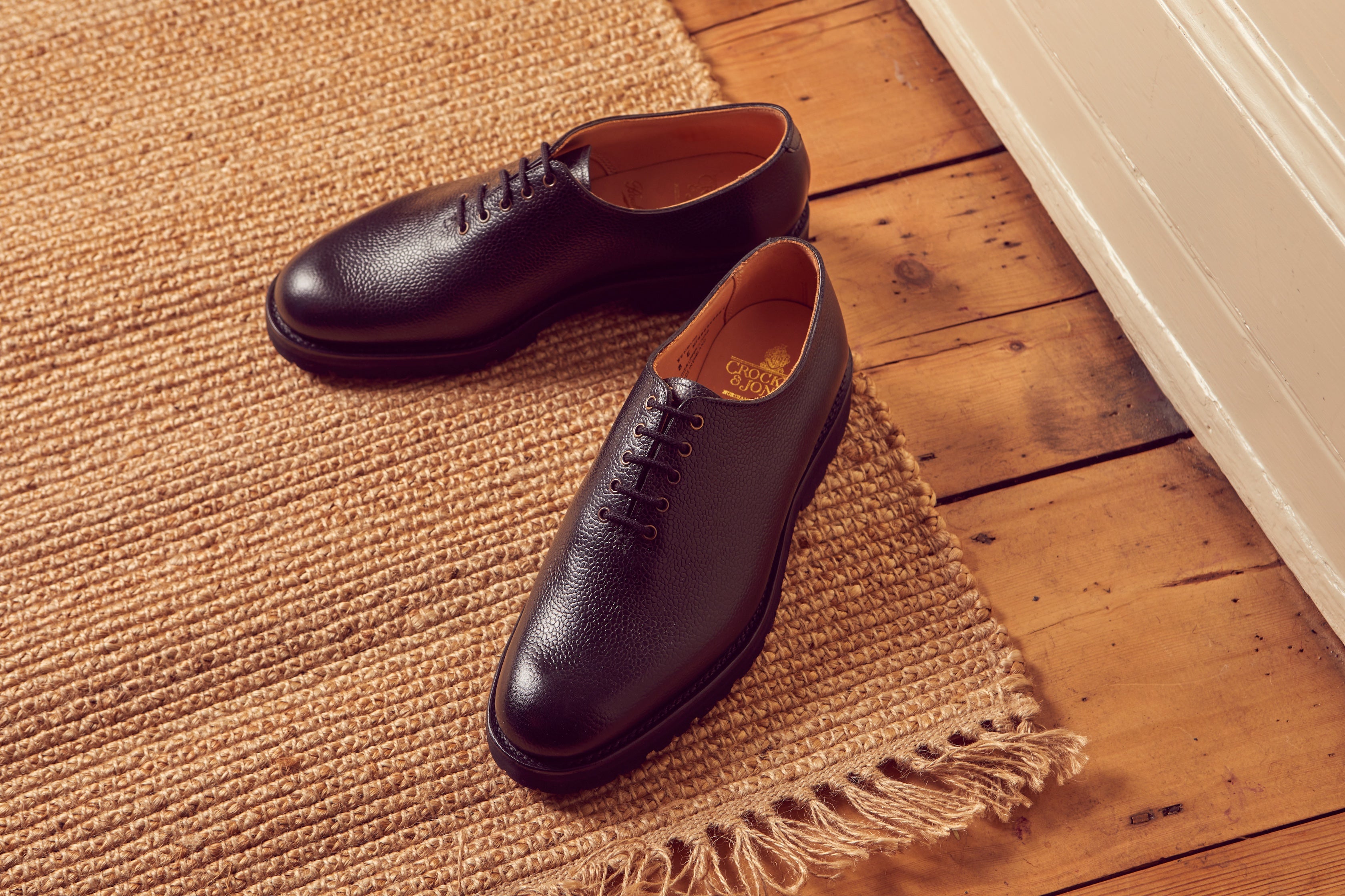 Wensum in Black Scotch Grain, pre-order deposit