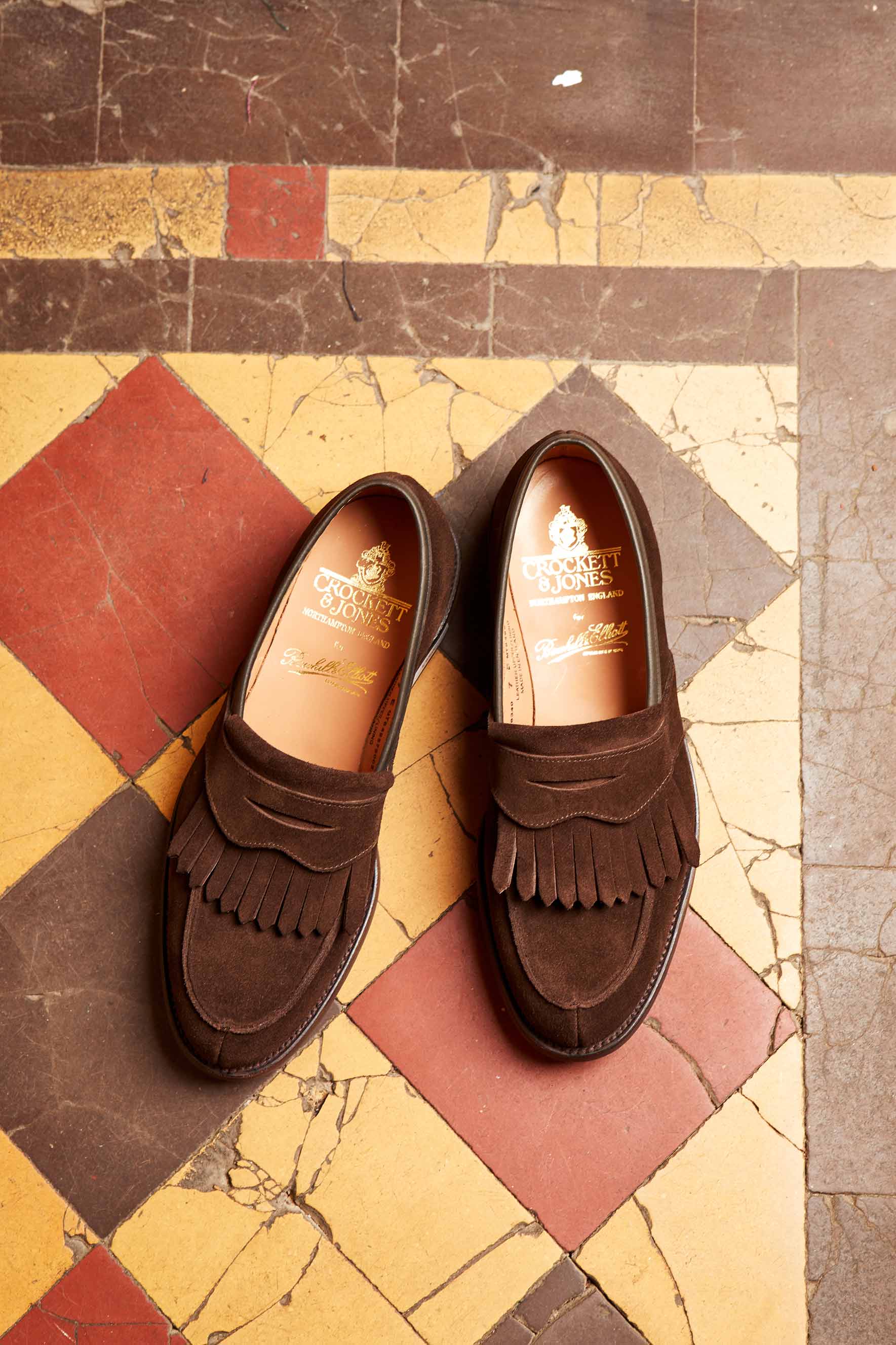 Sonning Dark Brown Suede