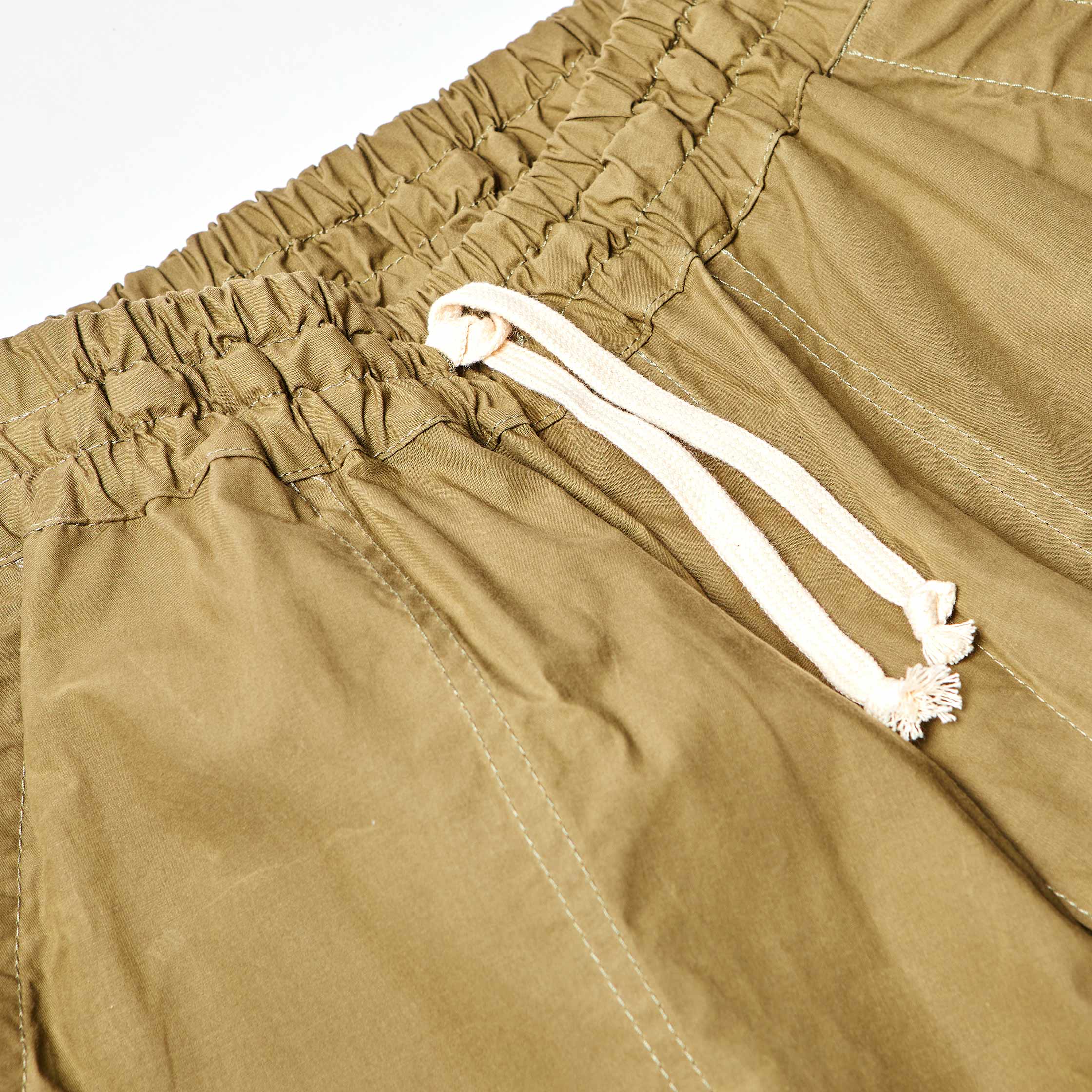 The Explorer Shorts in Fern