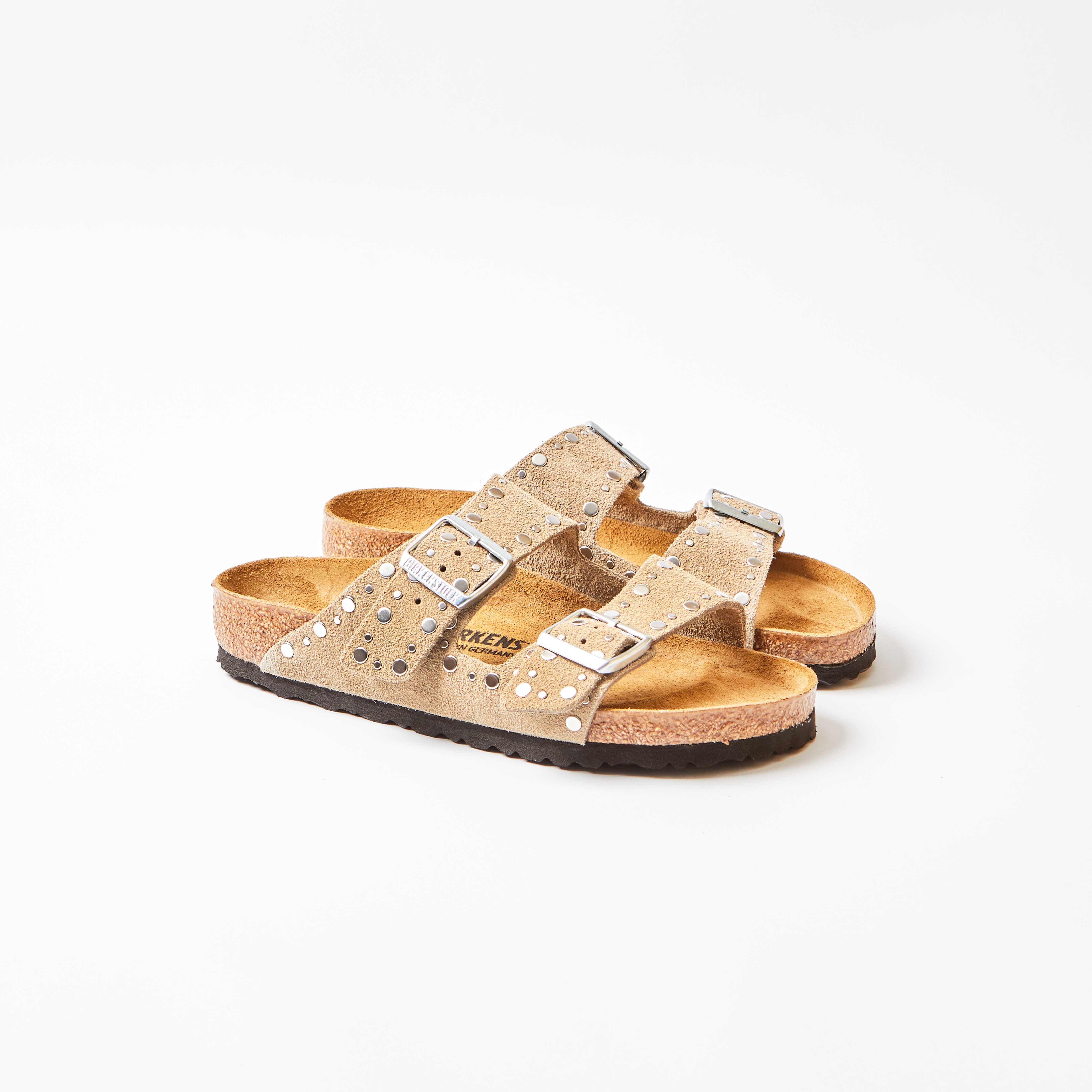 Arizona Rivet Border Suede Taupe