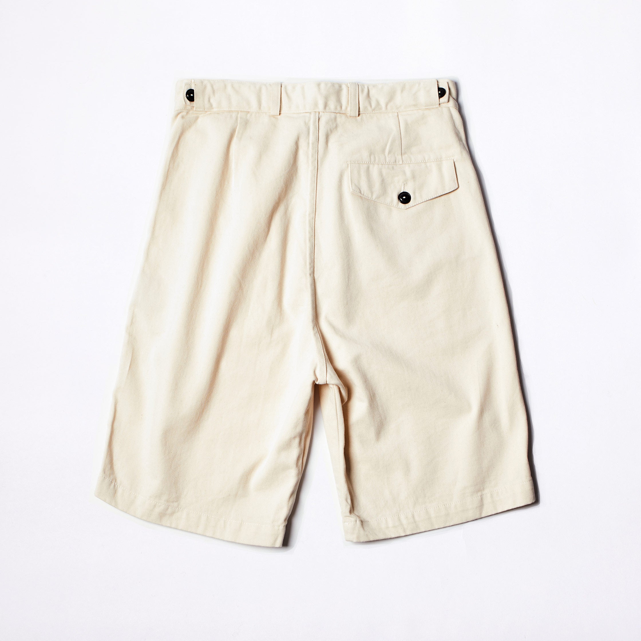 The Drill Shorts in Natural