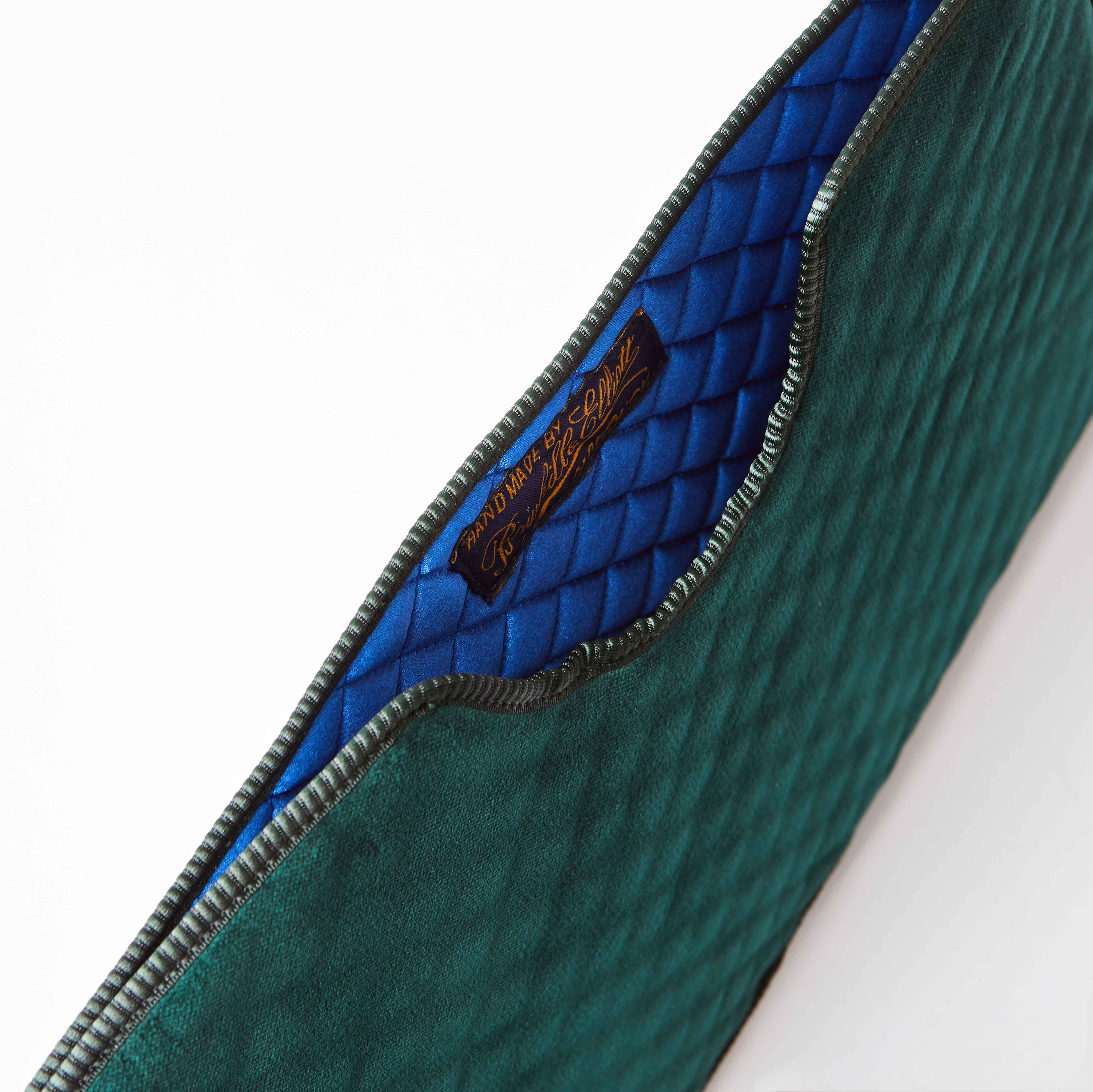 Laptop Case in Green Velvet
