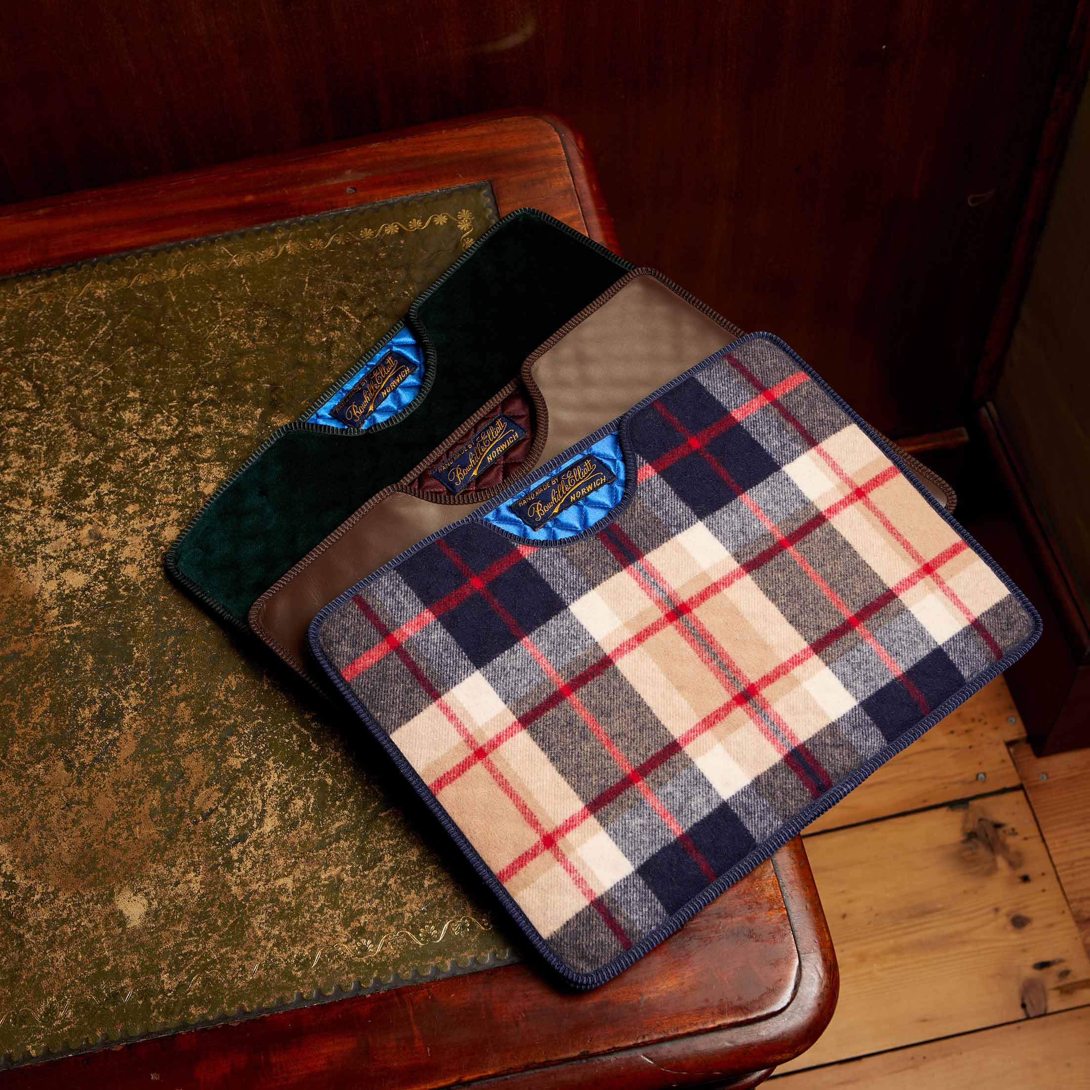 Laptop Case in Plaid