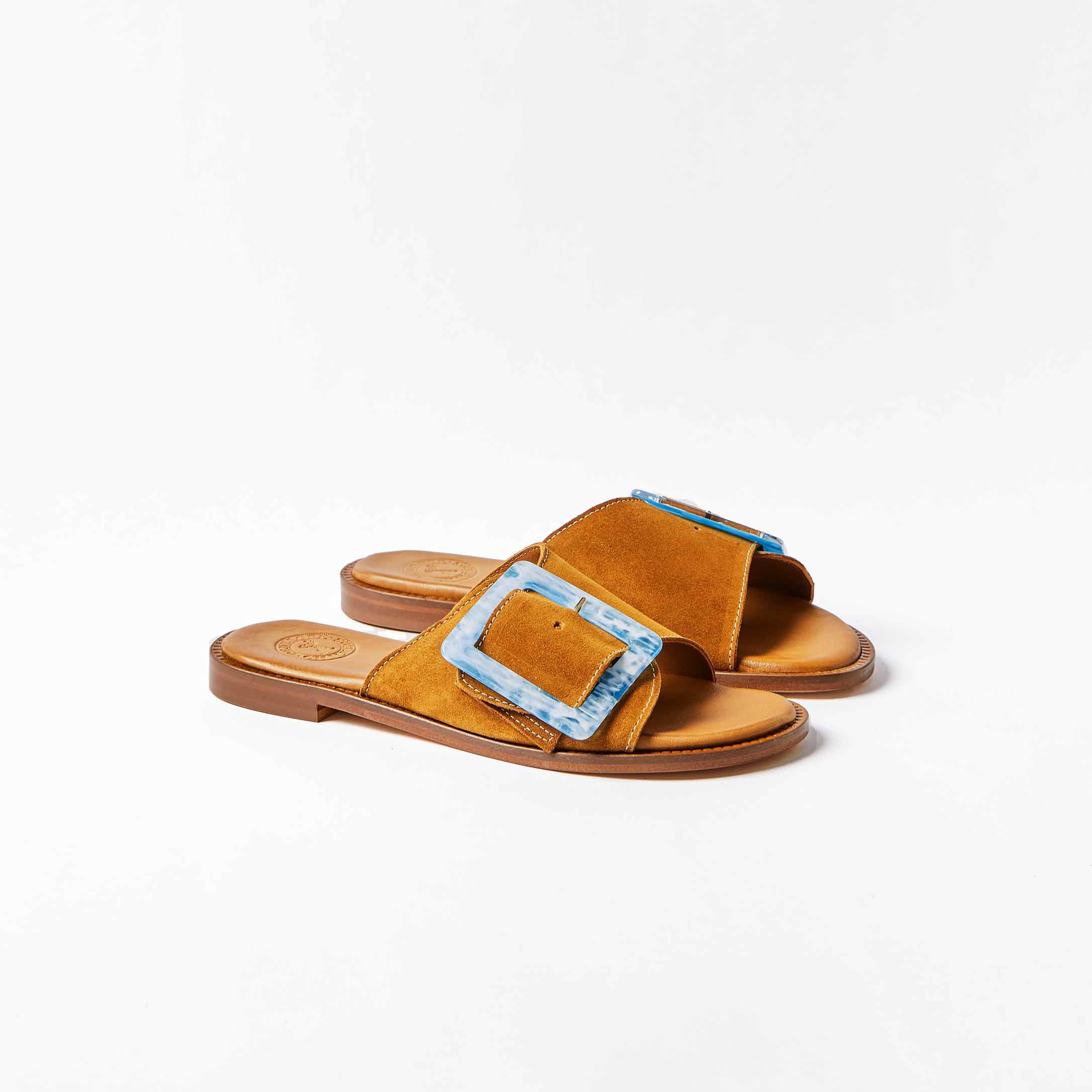 Biarritz Buckle Sandal in Tan