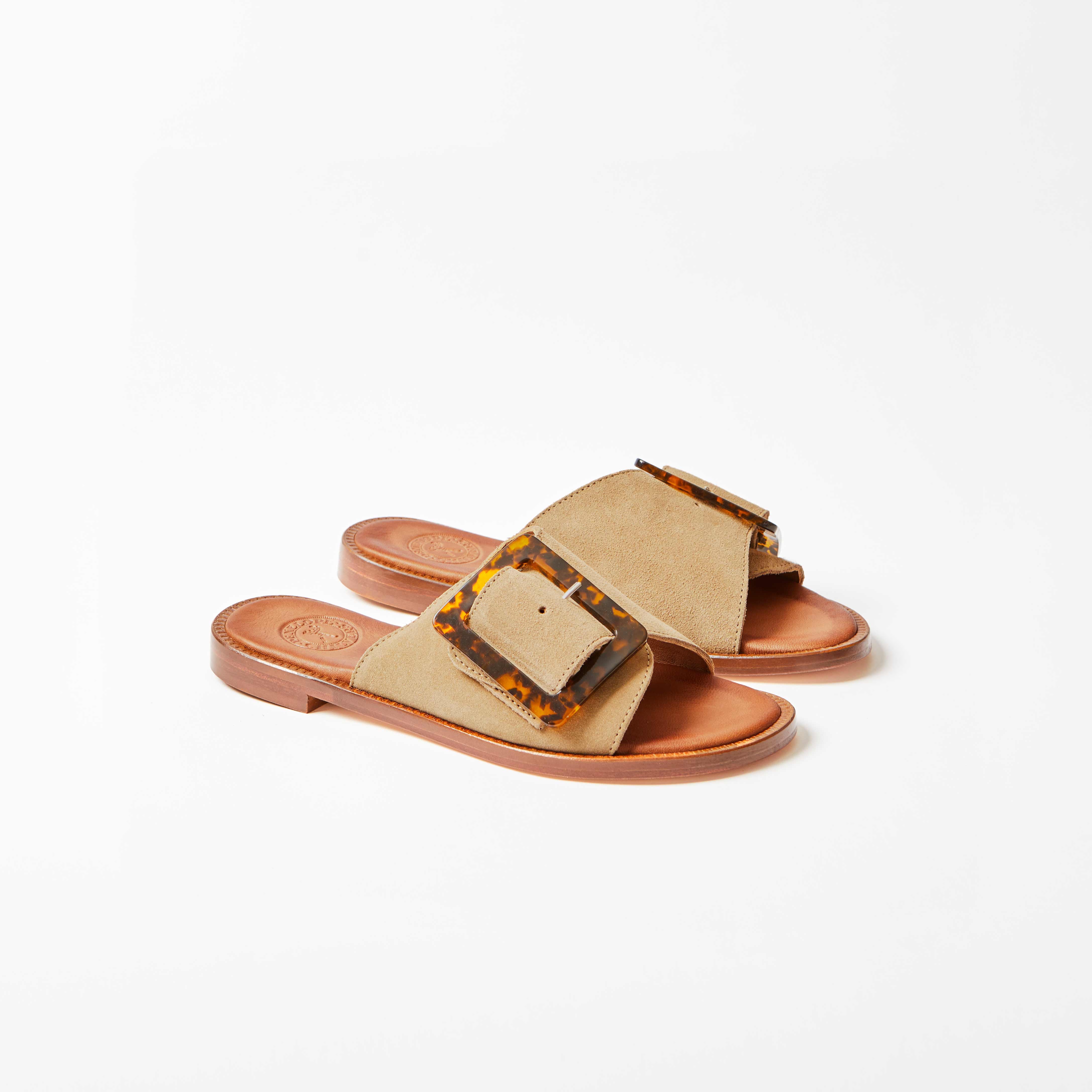 Biarritz Buckle Sandal in Camel