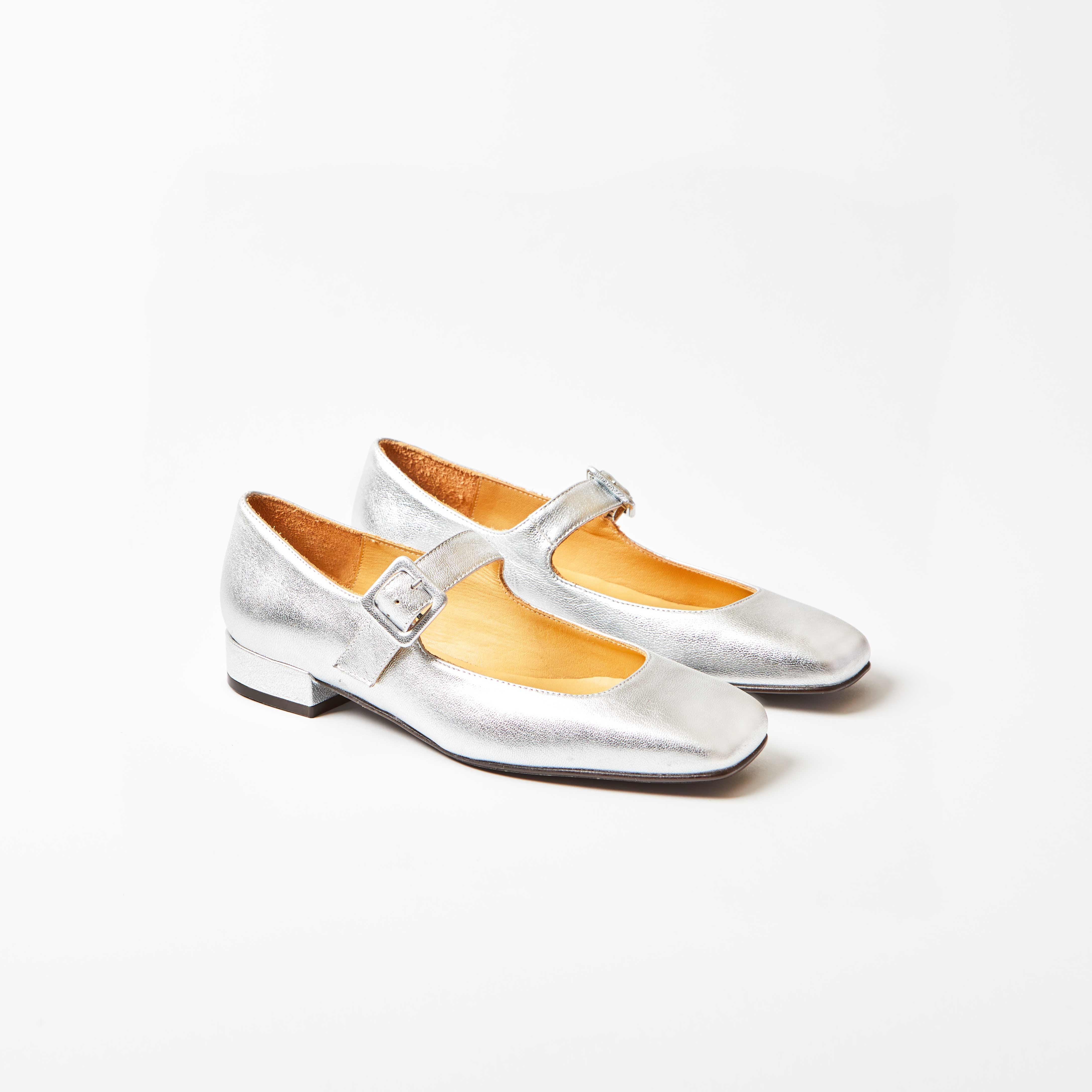 Low Mary Jane Leather Shoe - Silver