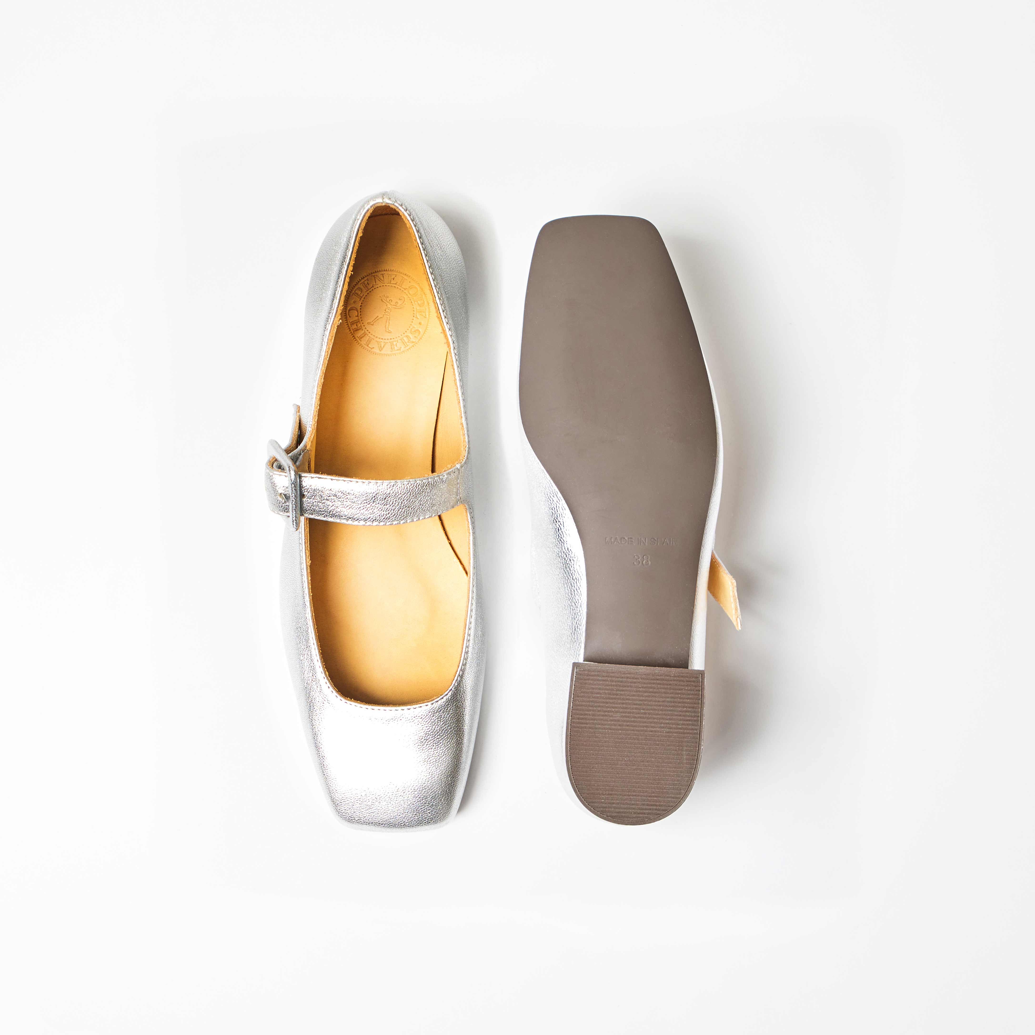 Low Mary Jane Leather Shoe - Silver