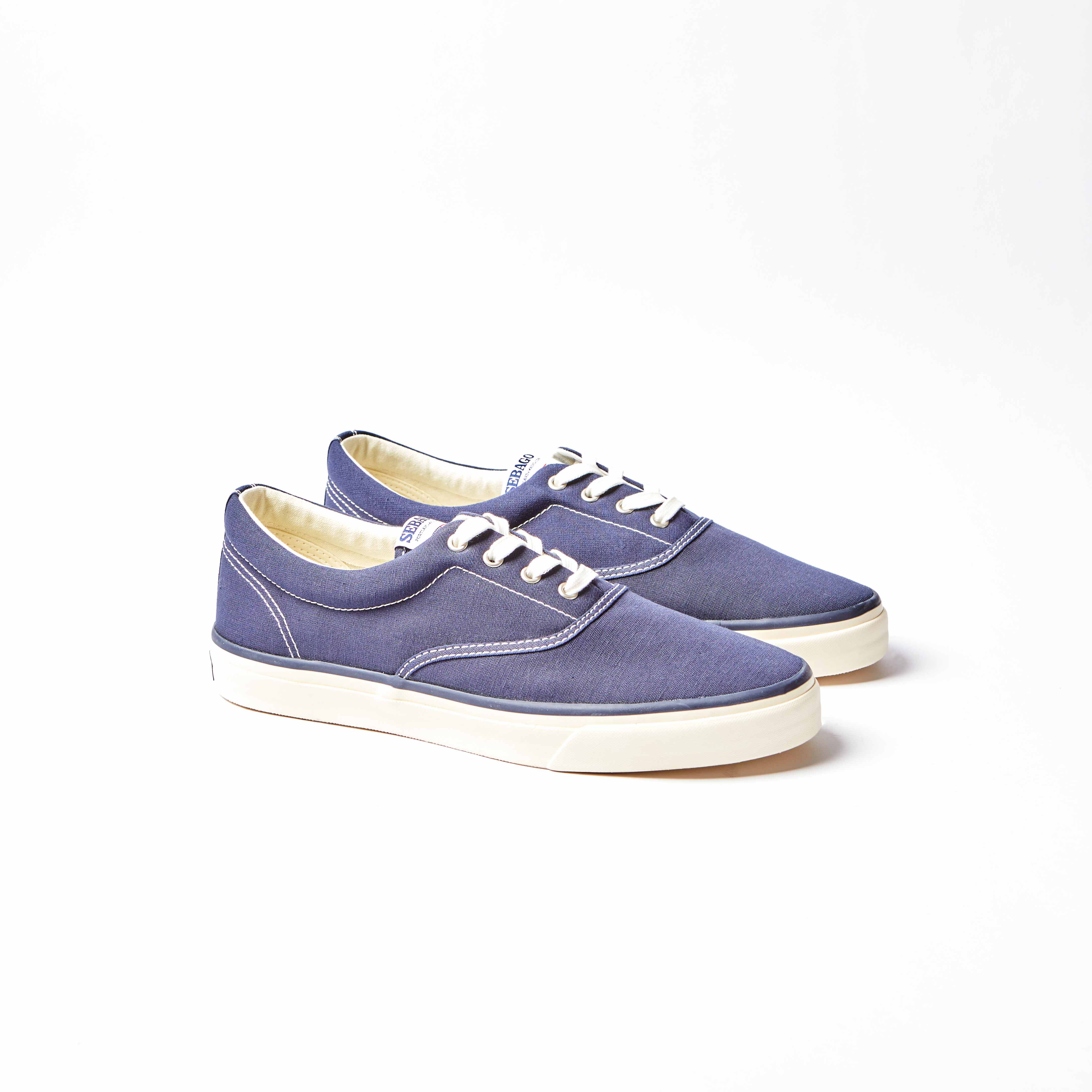 Sebago Hurricane Deck Trainer in Navy