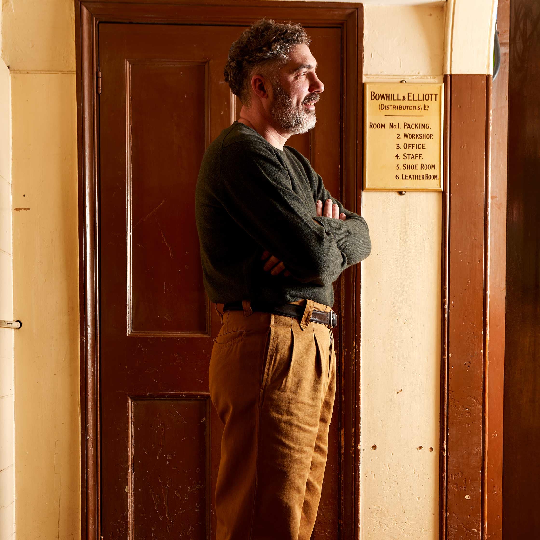 The Crew Neck Jumper in Seaweed