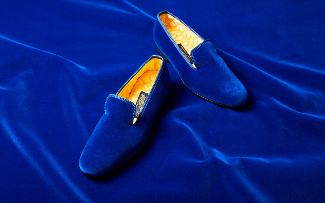 royal blue velvet slippers