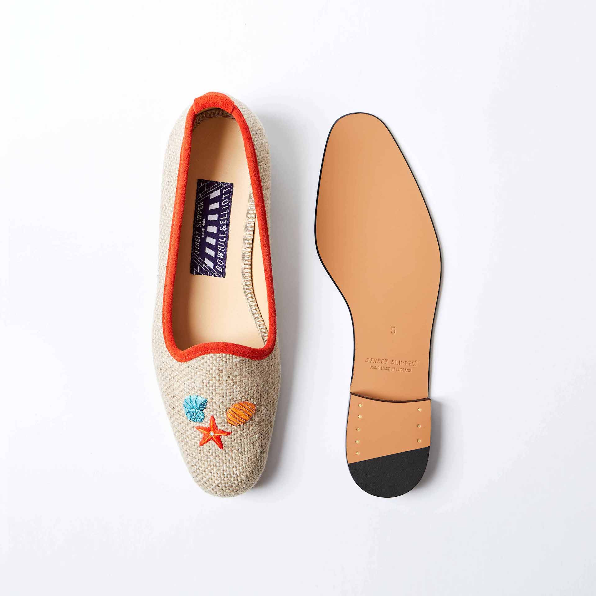 Oatmeal Linen Pumps with Embroidered Sea Shells