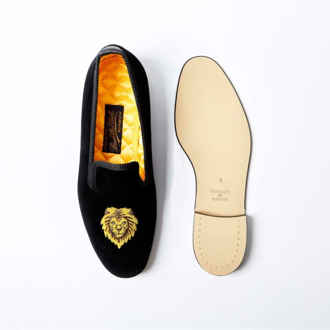 Black Velvet Albert Slippers with King Lion