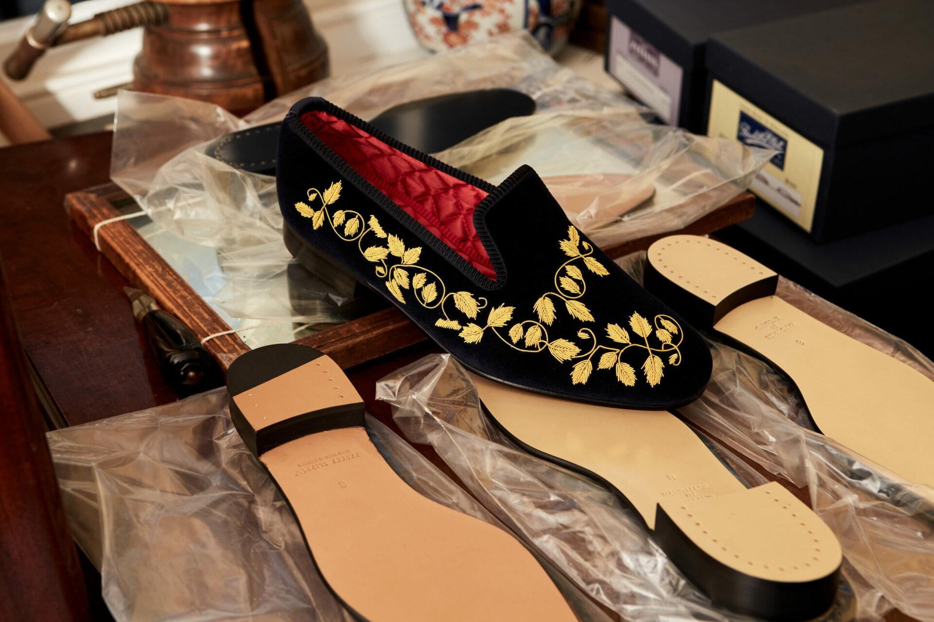 Brown Velvet Venetian Slippers with Embroidered Scotch on the Rocks