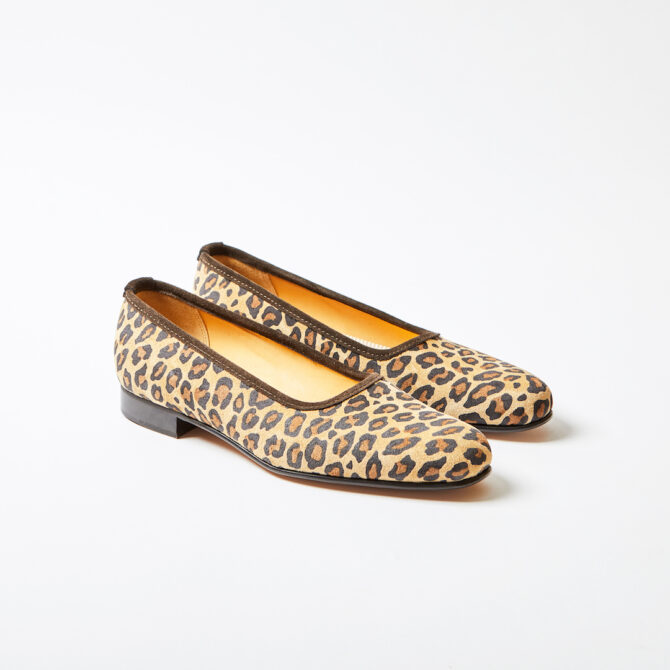 Leopard Print Suede Pumps