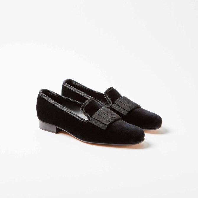 Black Velvet Albert Slippers with Flat Bow